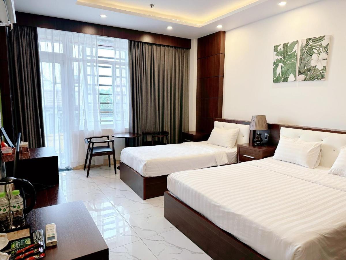 Quoc Thanh Hotel Long Khanh Exterior foto